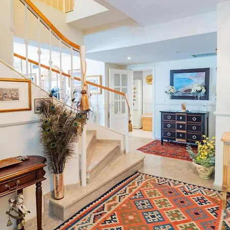 Adosado En Holiday home Marbella