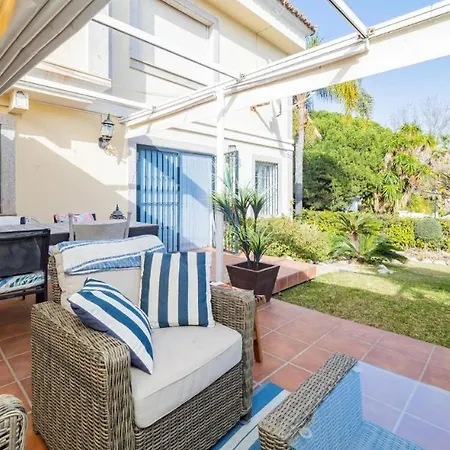 Ferienhaus Adosado En *