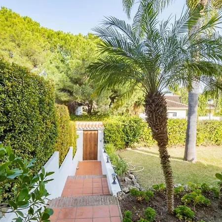 Adosado En Casa de Férias Marbella